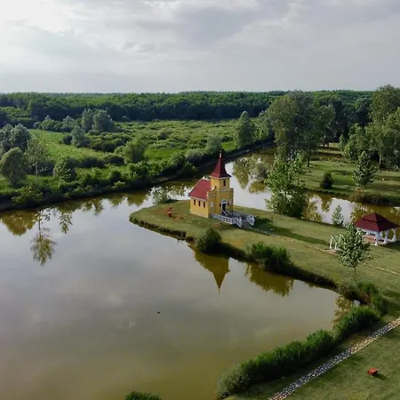 Furo Vendeghaz Holiday home *