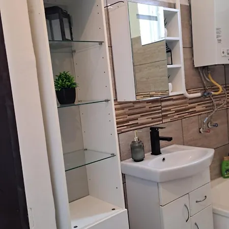 Furo Vendeghaz Holiday home *